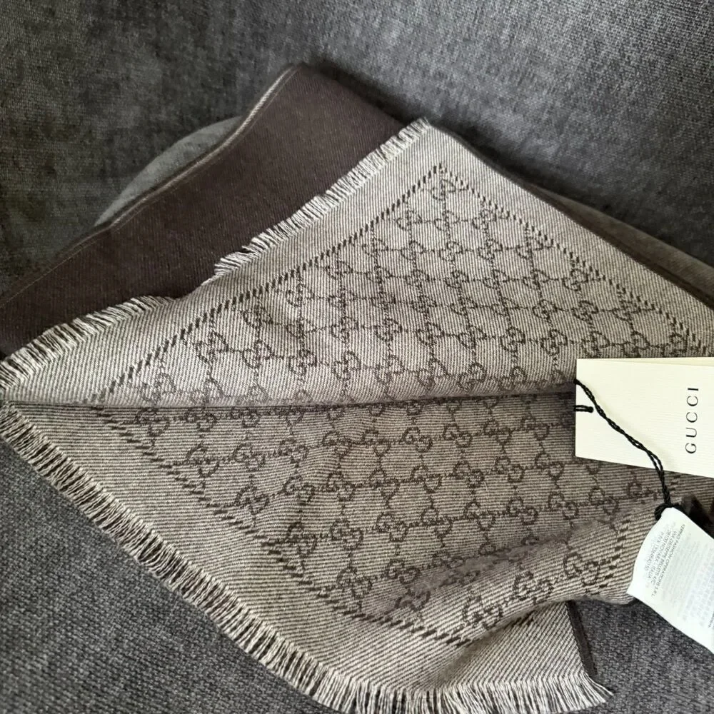 GUCCI Wool Reversible Scarf Stole All-Over Pattern Brown 402093 NEW